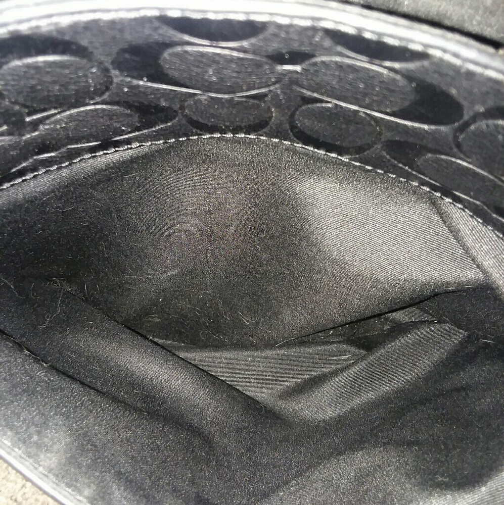 Coach - Picture 3 of 4